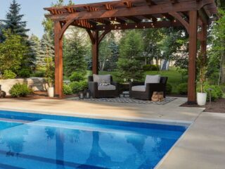 When Is the Best Time of Year To Install a Swimming Pool?