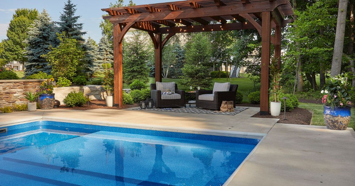 When Is the Best Time of Year To Install a Swimming Pool?