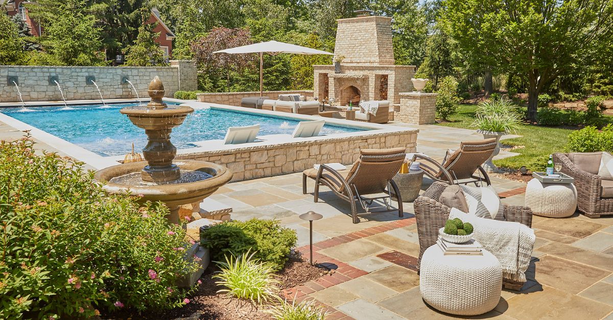 Ways To Maximize a Small Backyard With Landscaping